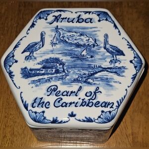Delft Blue Hand Painted Scenes Of Aruba Octagon Shaped Lidded Trinket Box